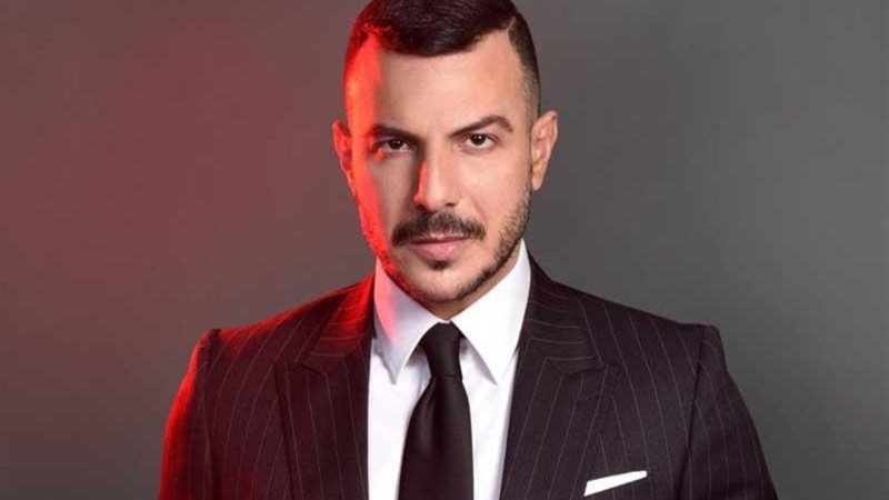 الفنان السوري باسل خياط