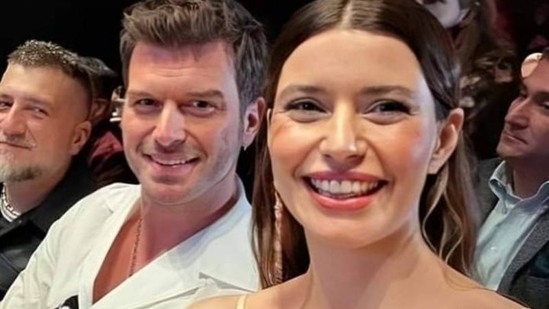 بيرين سات وكيفانش تاتليتوغ خلال العرض الخاص لفيلم «الن