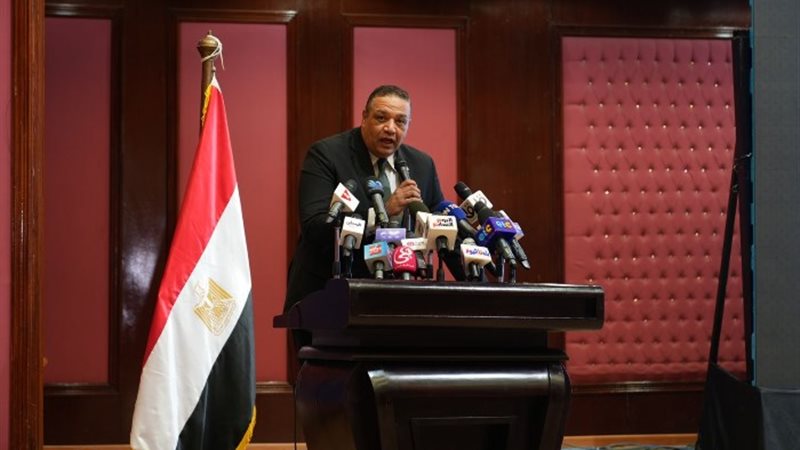 النائب محمد عزمي