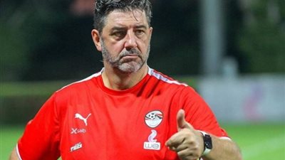 فيتوريا ينتقد أداء منتخب مصر رغم الفوز على سيراليون