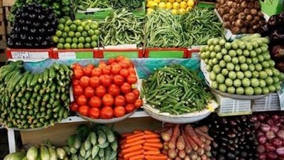 أسعار الخضراوات والفاكهة اليوم الإثنين 20-11-2023 بالأسواق