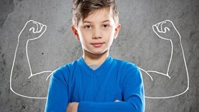 اليوم العالمي للطفل.. ازاي تربى طفلك بطريقة إيجابية