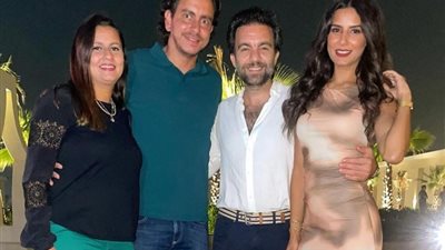 ريهام أيمن تنشر صورًا برفقة شريف رمزى فى عيد ميلادها