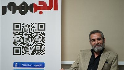 الفنان أحمد عبدالعزيز في زيارة لمقر «الجمهور»