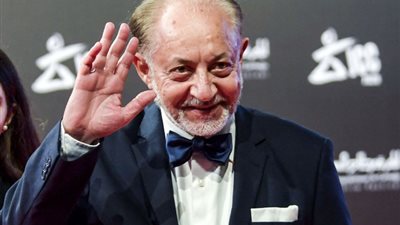 فيلمين ومسلسل.. عبدالعزيز مخيون يعيش حالة من النشاط الفنى