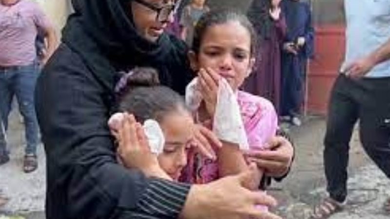 نساء وأطفال غزة