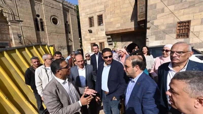 تفقد مشروعات تطوير القاهرة