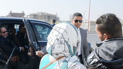 الرئيس السيسى يجرى جولة تفقدية بـ «الجيزة»