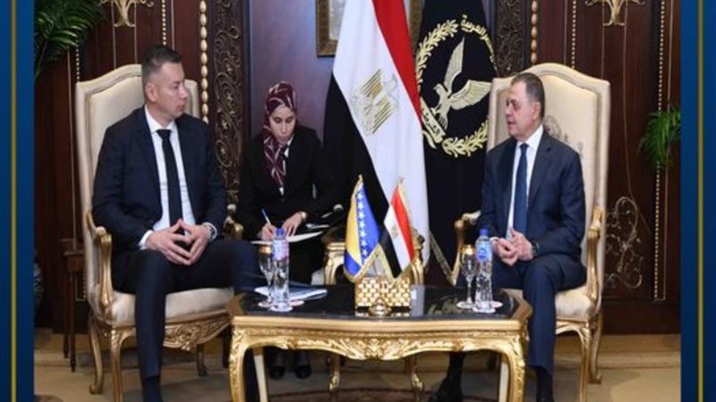 اللوء محمود توفيق ونيناد نيشتش