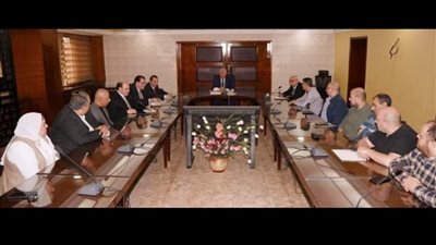 وزير الزراعة يتابع  منظومة الحجر الزراعي والصادرات الزراعية