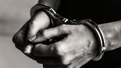 مقتل طالب وإصابة والده وشقيقه فى مشاجرة  بالأسلحة البيضاء فى الخصوص