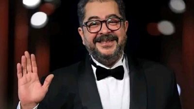 «كان بيضحك».. اللحظات الأخيرة لطارق عبدالعزيز  في لوكيشن «وبقينا اتنين»