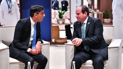الرئيس السيسي يبحث مع ريشي سوناك تطورات العمل المناخي على هامش COP28