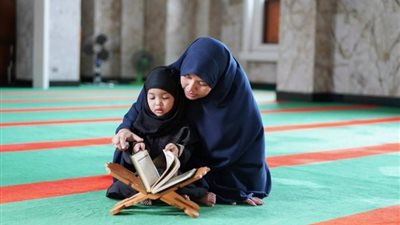 من الكتاب والسنة.. الدعاء المستجاب لتحصين أولادك