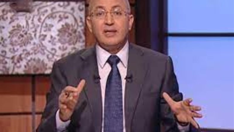 الإعلامي سيد علي
