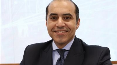 رئيس حملة السيسي: برنامجنا الاقتصادي طموح والمرحلة المقبلة لبناء الإنسان