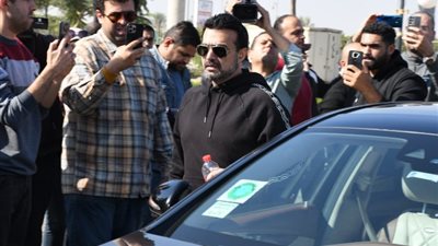 نجوم الفن يودعون أشرف عبد الغفور إلى مثواه الأخير