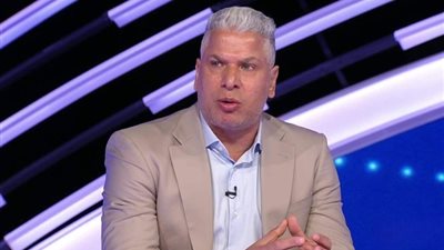 الموت يفجع وائل جمعة قائد الأهلي الأسبق