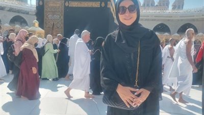 بالحجاب.. أول ظهور لإنجي علاء بعد طلاقها من يوسف الشريف