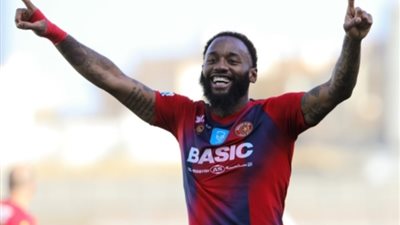 ضمك «طارق حامد» يتفوق على الاتحاد في الشوط الأول