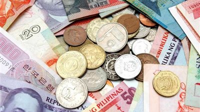أسعار العملات الأجنبية والعربية اليوم الجمعة 8-12-2023