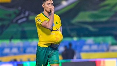 محمد شريف يقود الخليج لفوز ثمين على أبها في الدوري السعودي