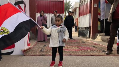 «على حب مصر كبرنا».. الأطفال تزين العرس الانتخابي