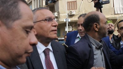 المرشح الرئاسي عبد السند يمامة يدلى بصوته  في لجنة مدرسة بدر بالدقي