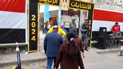 توافد المواطنين على لجان المطرية  في اليوم الثاني لانتخابات الرئاسة