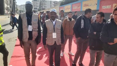 وفد الكوميسا يجري جولة تفقدية بلجان دائرة القاهرة الجديدة