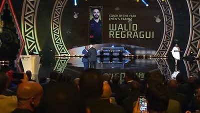 وليد الركراكي أفضل مدرب في إفريقيا لعام 2023
