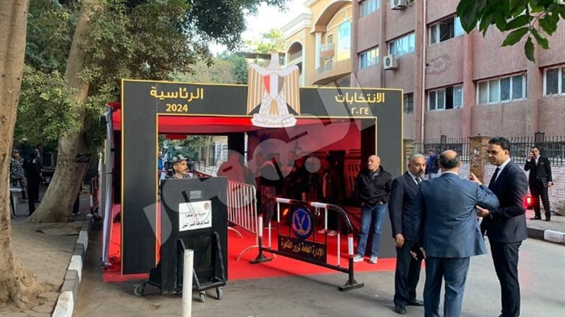 لجنة مدرسة عبدالرحمن الصيرفي
