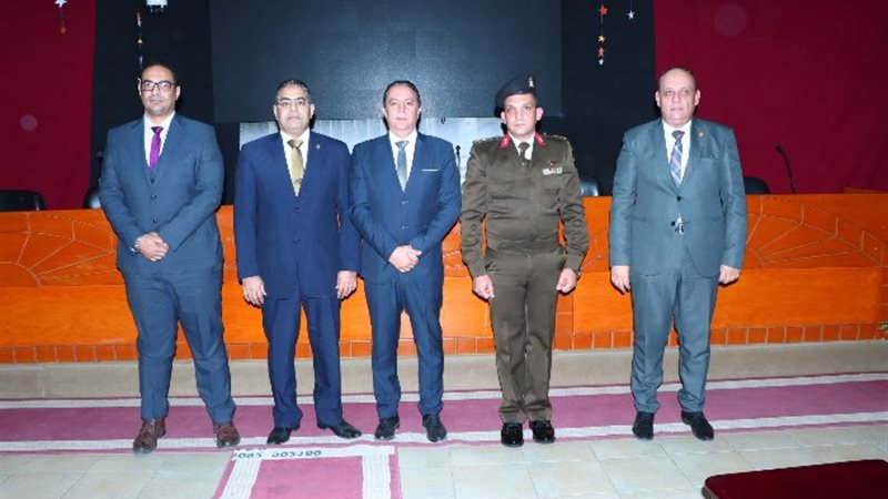 قيادات من جامعة msa وكلية الدفاع الوطني