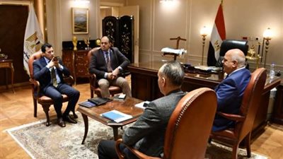 وزير الرياضة يلتقي رئيس اتحاد الرماية لبحث استضافة مصر لبطولة العالم