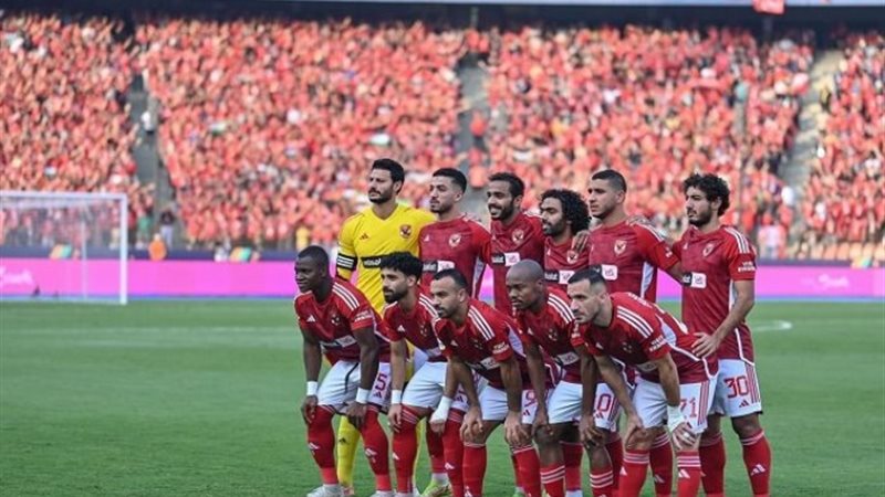 لاعبي الأهلي