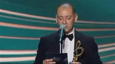 عازف التشيلو حسن معتز المُلا يحصد جائزة The Bravo Award