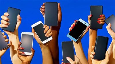Infinix Zero 8 يفرض هيمنته أمام Honor 9A في سباق التكنولوجيا