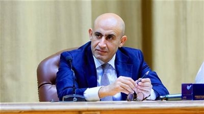 بعد قليل.. وزير التعليم يكرم أوائل الثانوية العامة 2025
