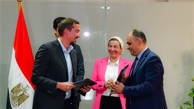 وزيرة البيئة: التكامل بين الجهود الحكومية والأهلية أساس حماية البيئة