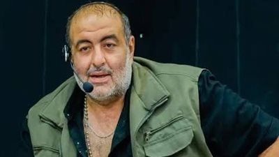 مراد مكرم ينعى سامح عبدالعزيز: هفضل مدين له دائما 