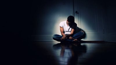 الحزن يقتل بهدوء.. ماذا يقول العلم عن تأثيراته على الجسد؟