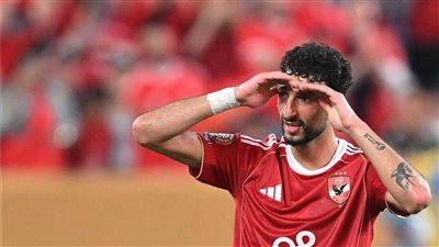 يضغط من أجل المال.. خالد الغندور يهاجم وسام أبو علي 