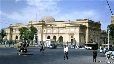 الحياة اليومية بشوارع القاهرة في الستينيات