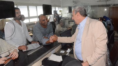 محافظ الغربية من شباك المركز التكنولوجي: “طلبات المواطنين على رأس أولوياتي”
