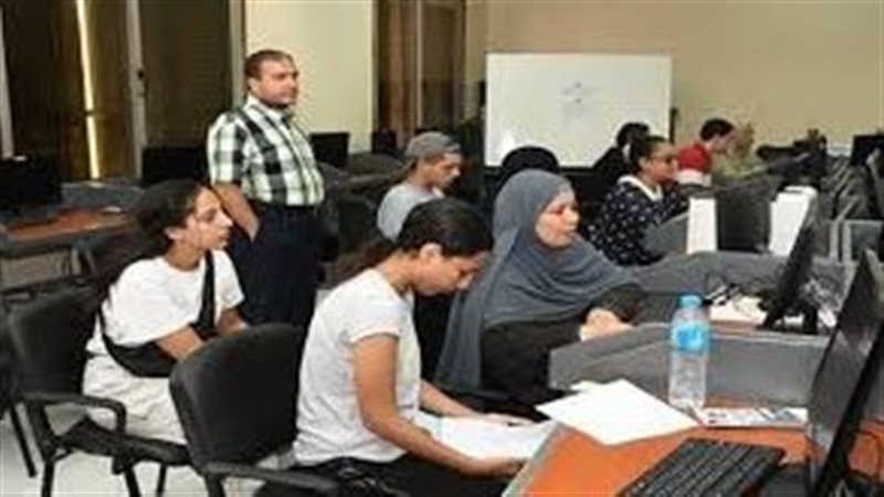 الدبلومات الفنية 