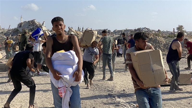 المساعدات الإنسانية والإغاثية في قطاع غزة 