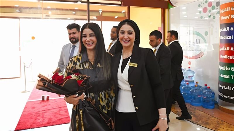 إيناس عزالدين