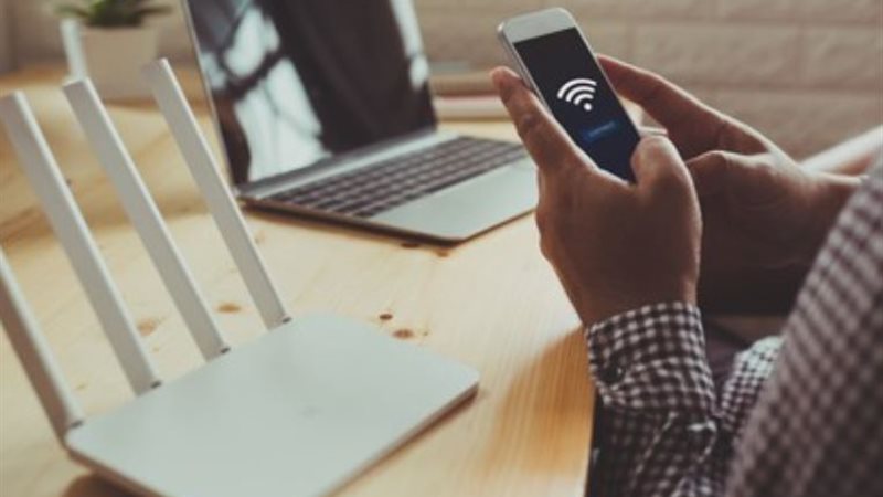 كيفية تحصل على تعويض الإنترنت المجاني «10 جيجا» من المصرية ل
