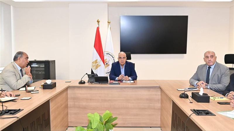 وزير الري 