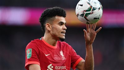 لويس دياز .. بين رغبة برشلونة ومطالب ليفربول التعجيزية وضغط النصر السعودي